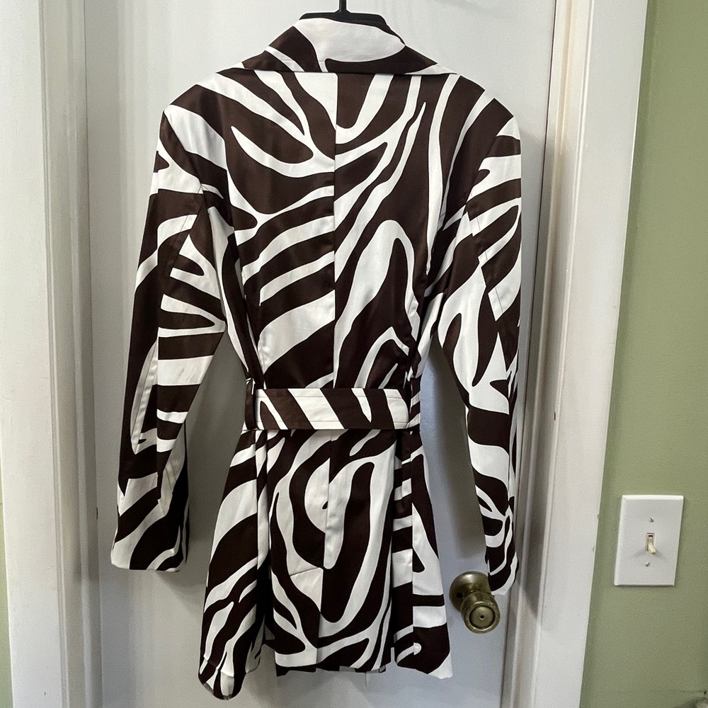iz Byer California Vintage Brown and White Animal Print Coat L - Picture 5 of 7